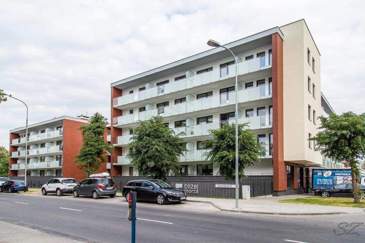 Appartement Blizej Morza 102 Z Prywatnym Garazem I Rowerami W Cenie à Kołobrzeg Extérieur photo