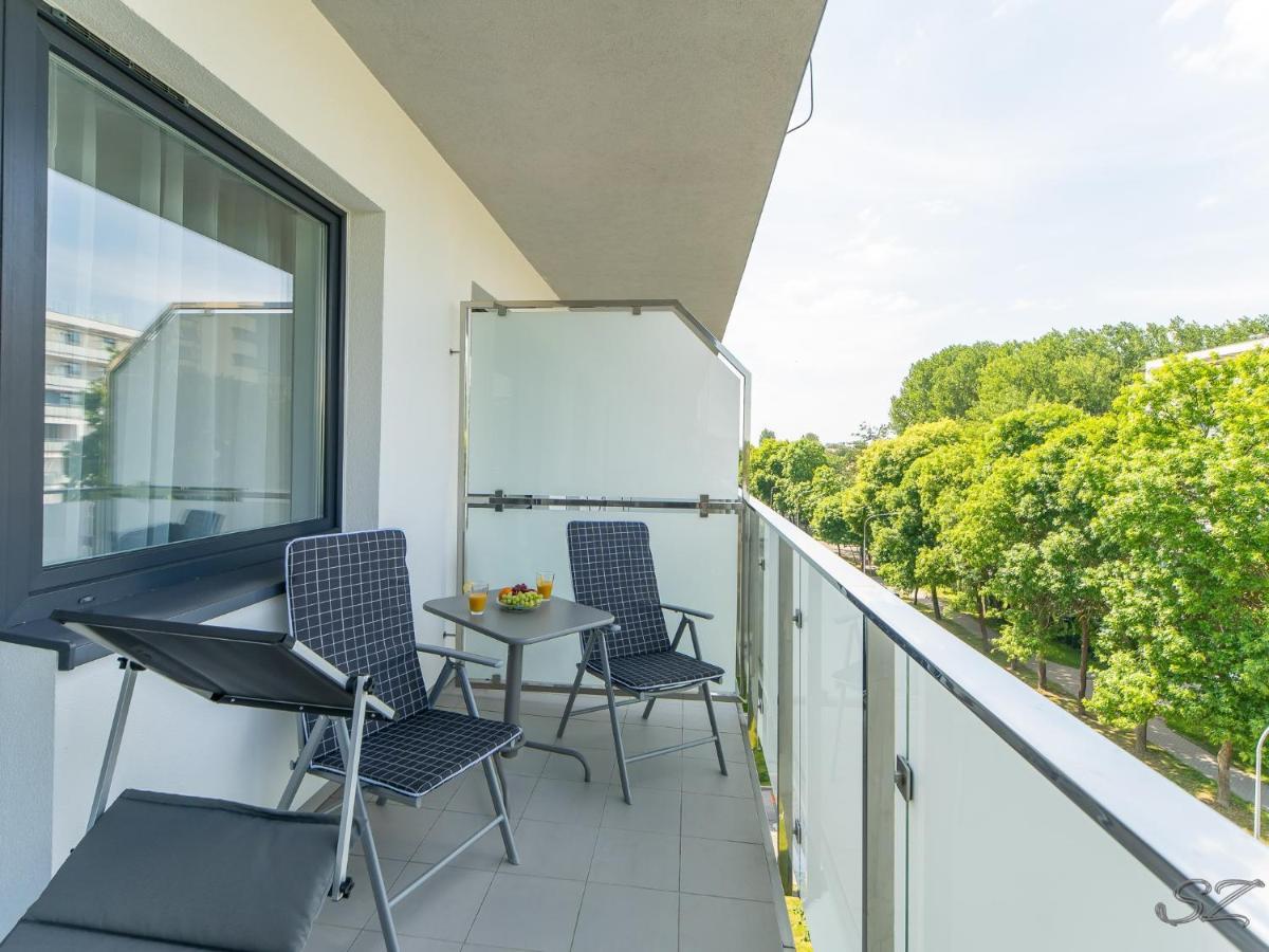 Appartement Blizej Morza 102 Z Prywatnym Garazem I Rowerami W Cenie à Kołobrzeg Extérieur photo